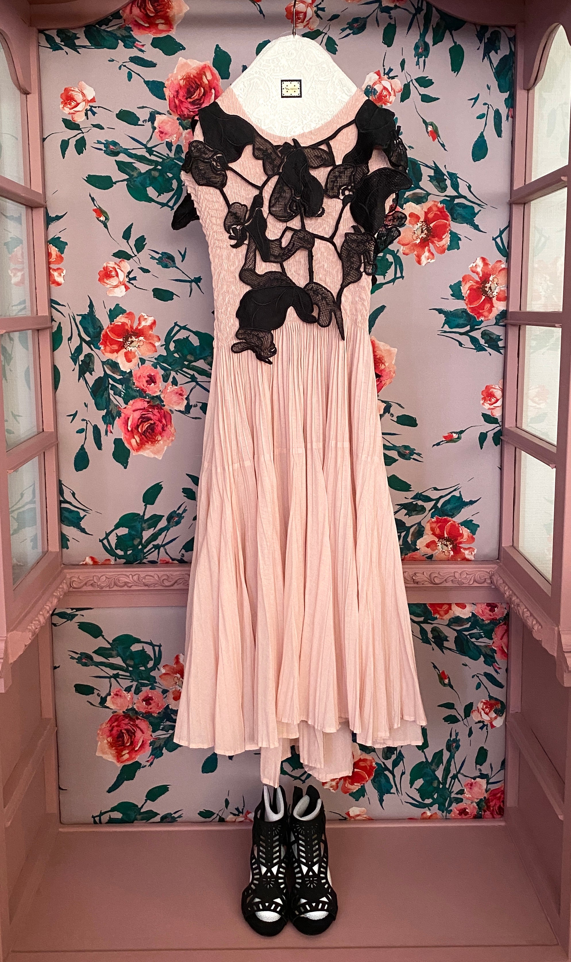 Noir Rose Style Coordinate Set