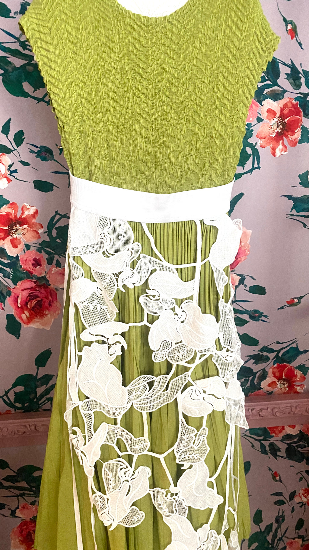 Floral Lace Overskirt  white