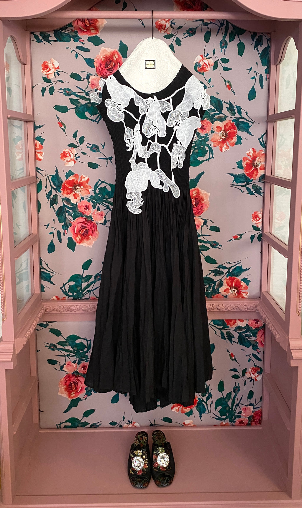 Noir Rose Style Coordinate Set