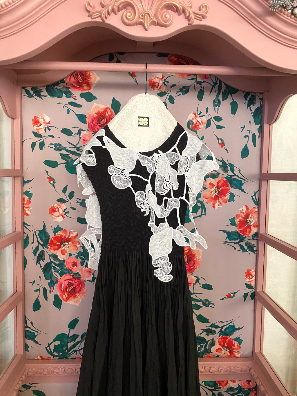 Noir Rose Style Coordinate Set