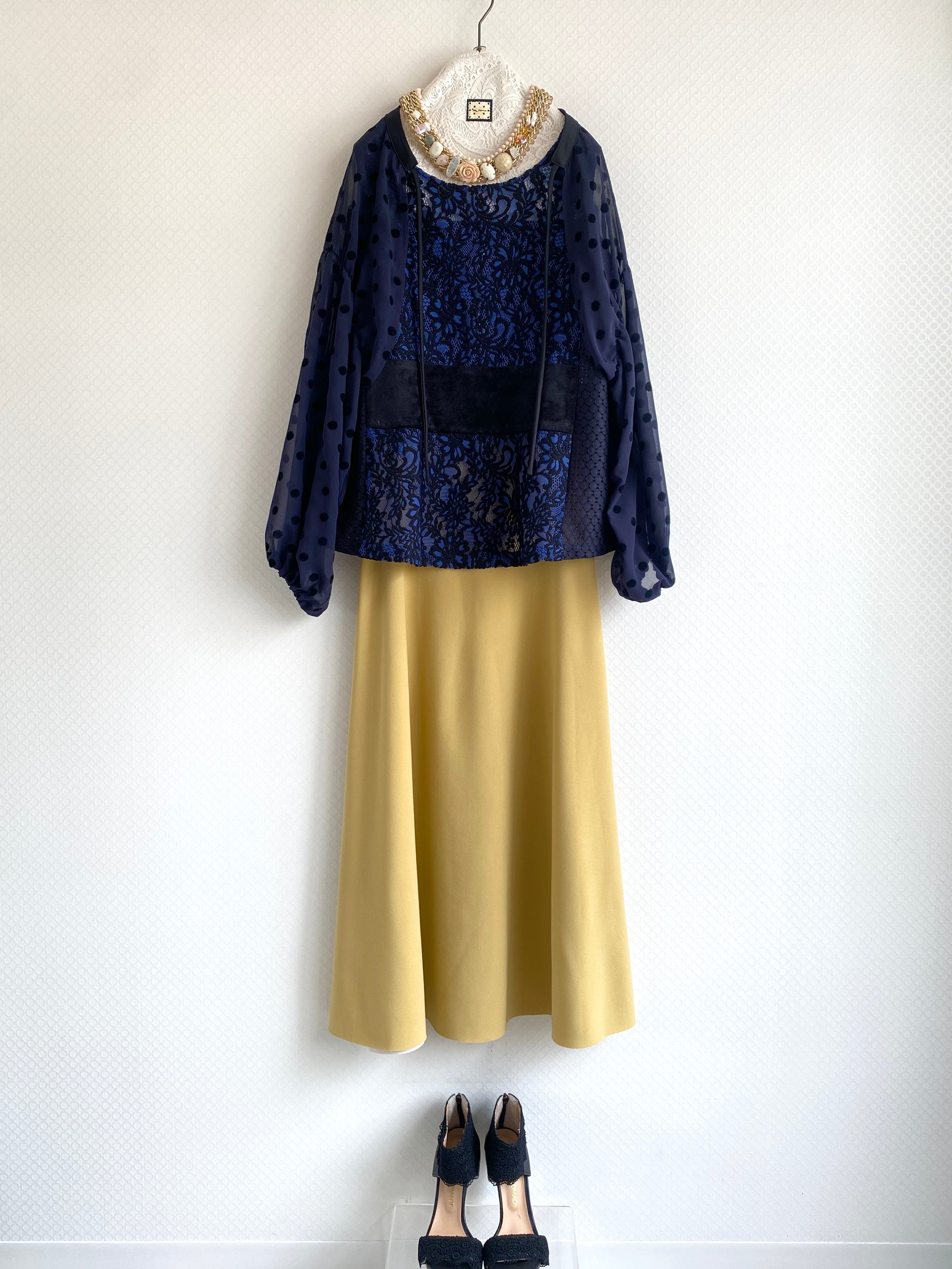 伸縮フレアスカート