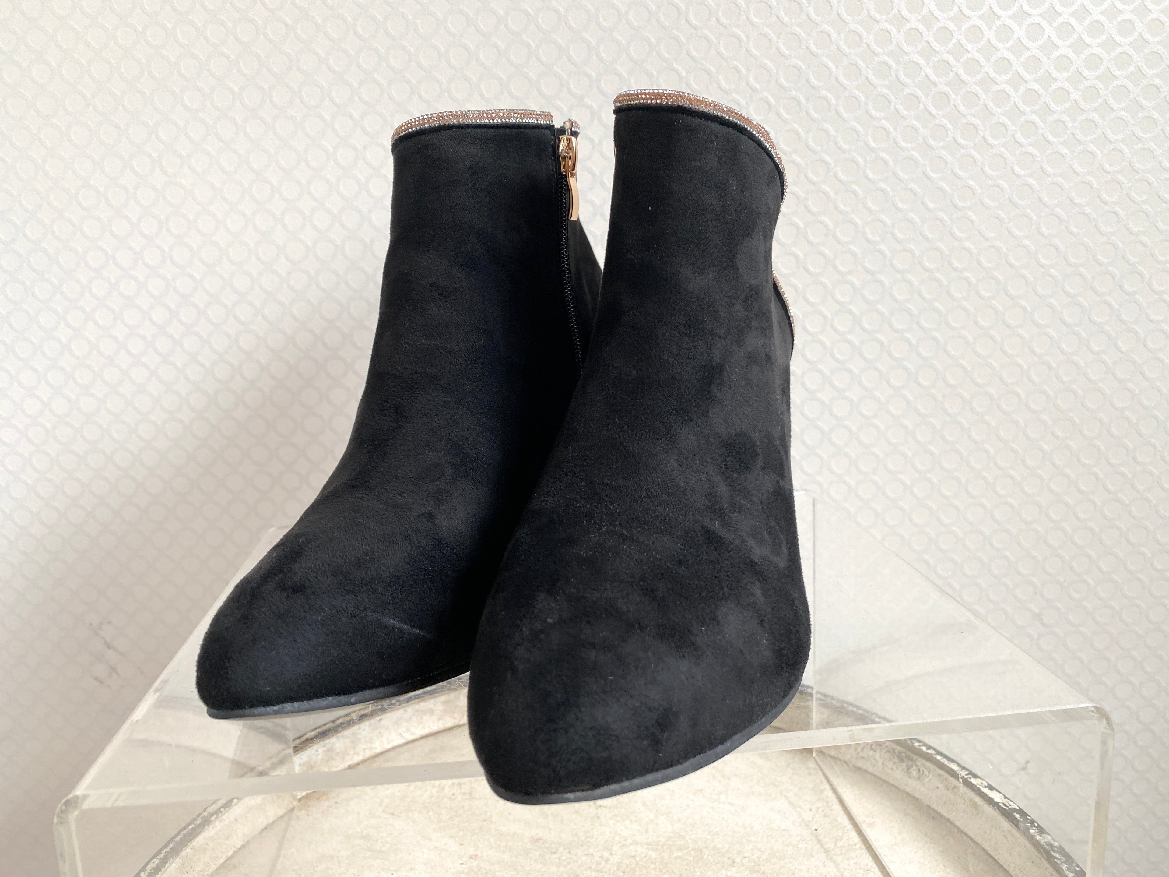 ハイカットブーツ