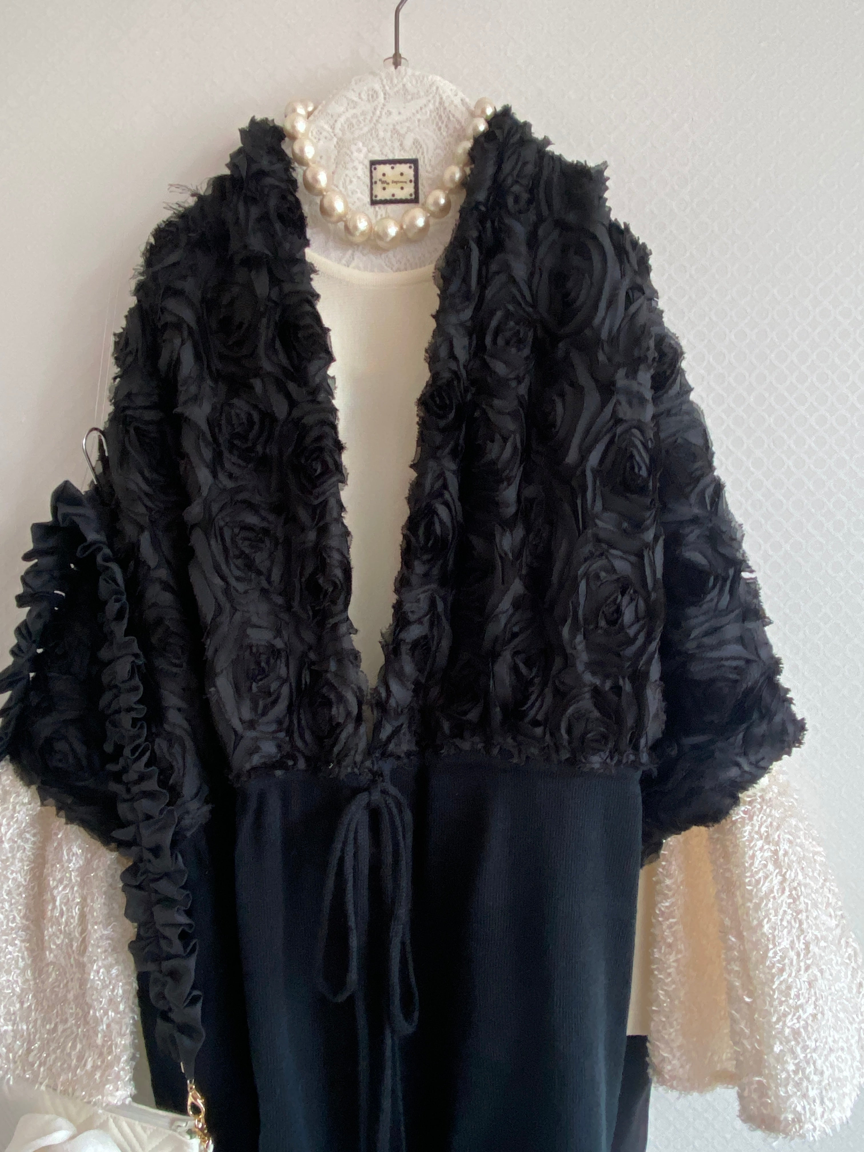 バラモチーフショール