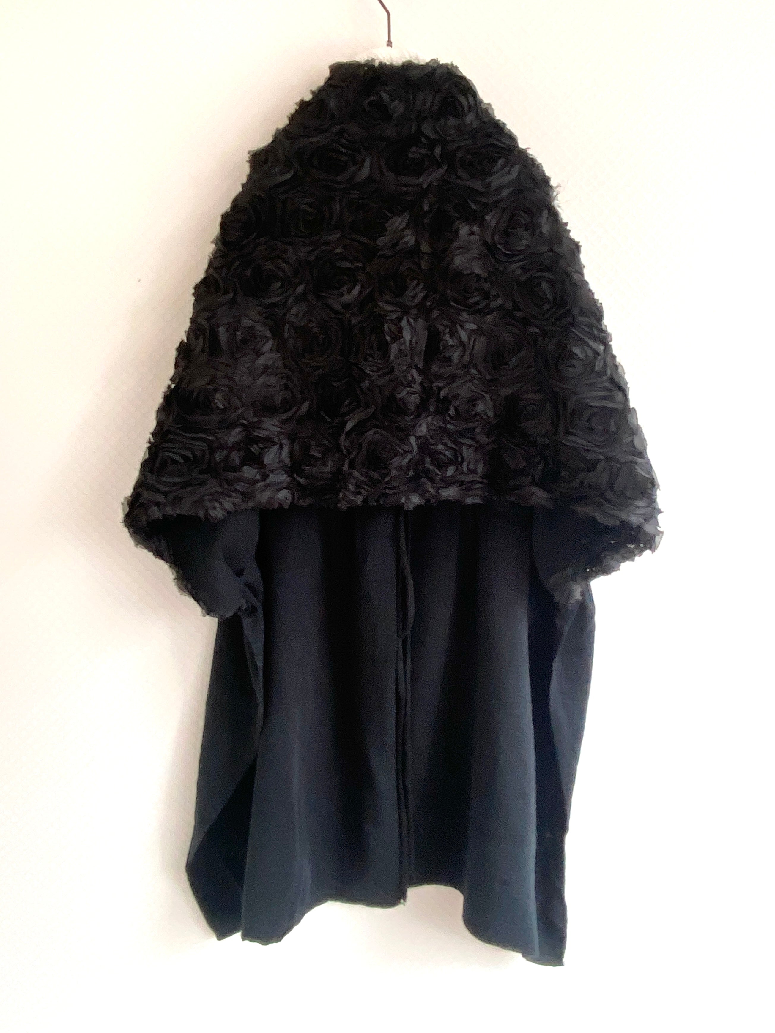 バラモチーフショール