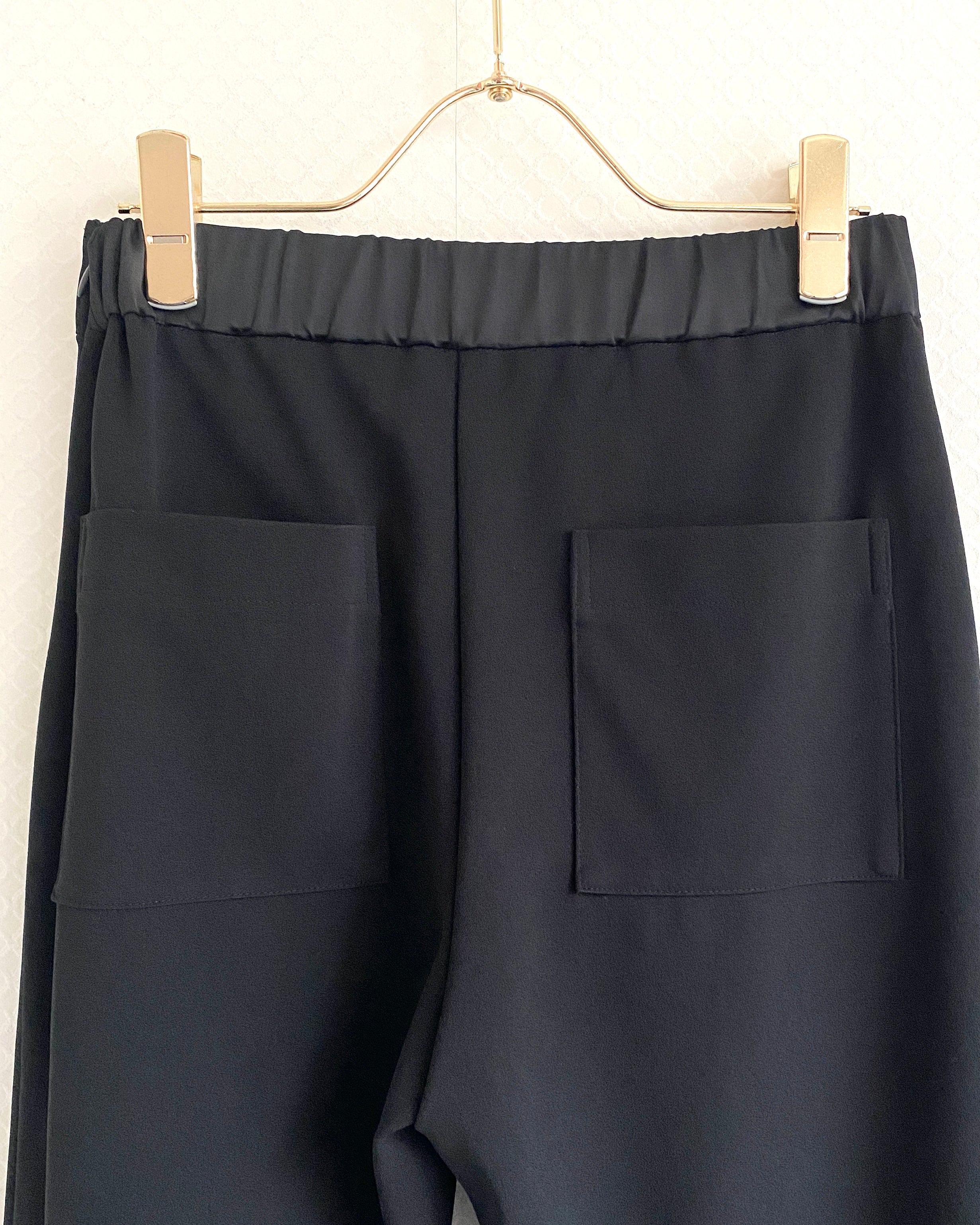 m toujours テーパードパンツ