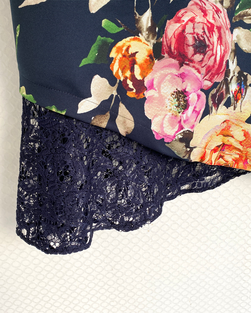 オリジナル花柄タイトスカート