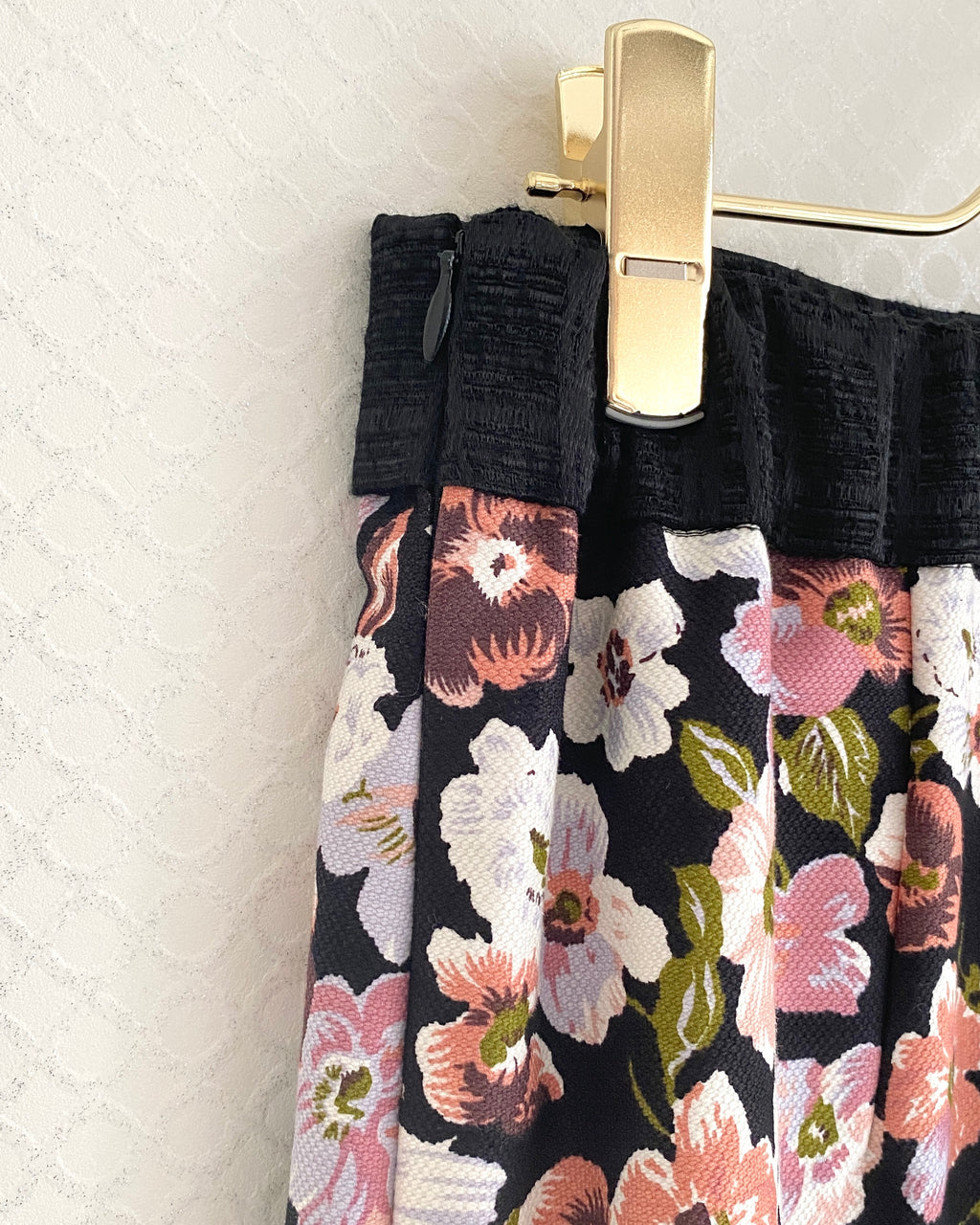 小花柄タイトスカート