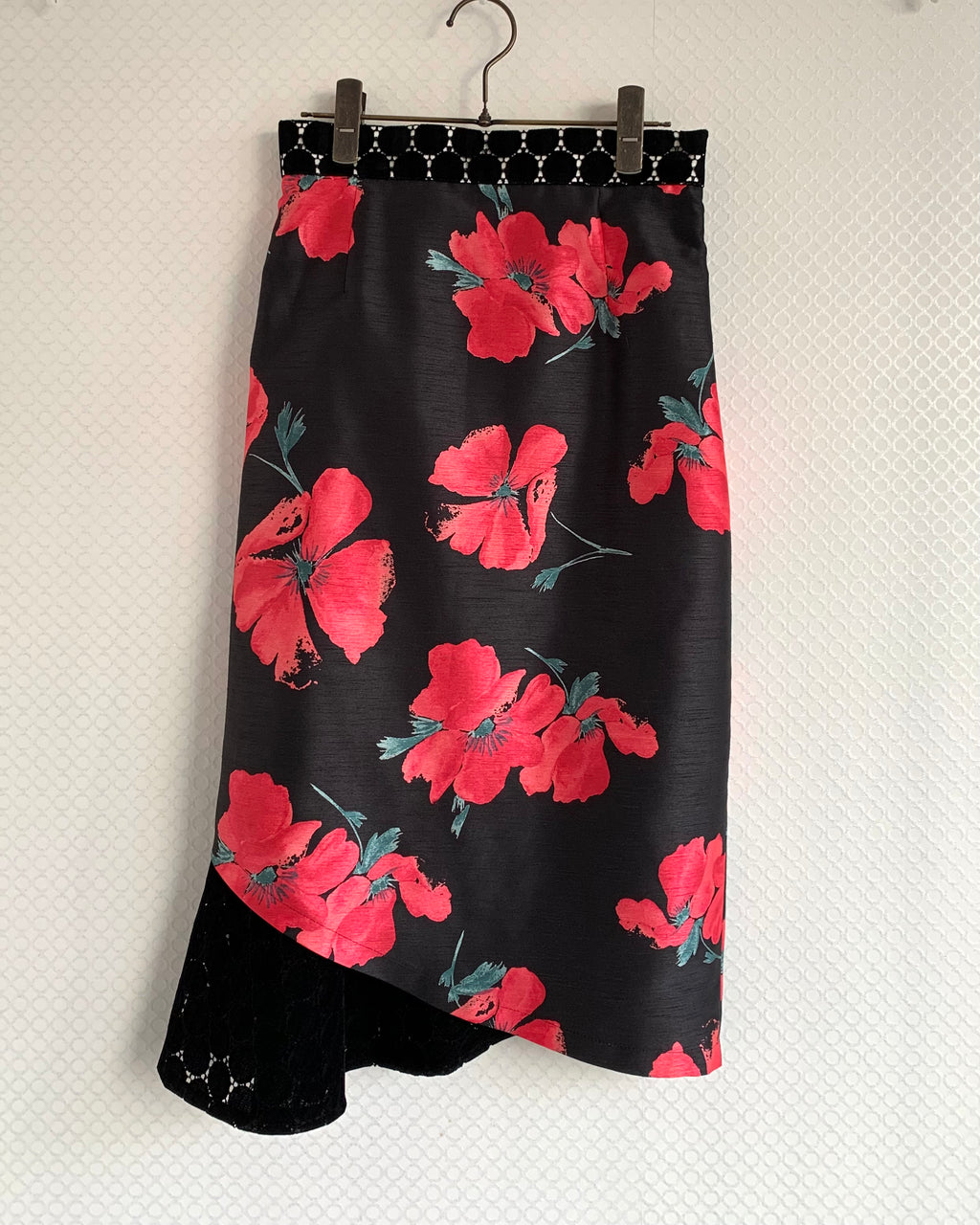 花柄タイトスカート