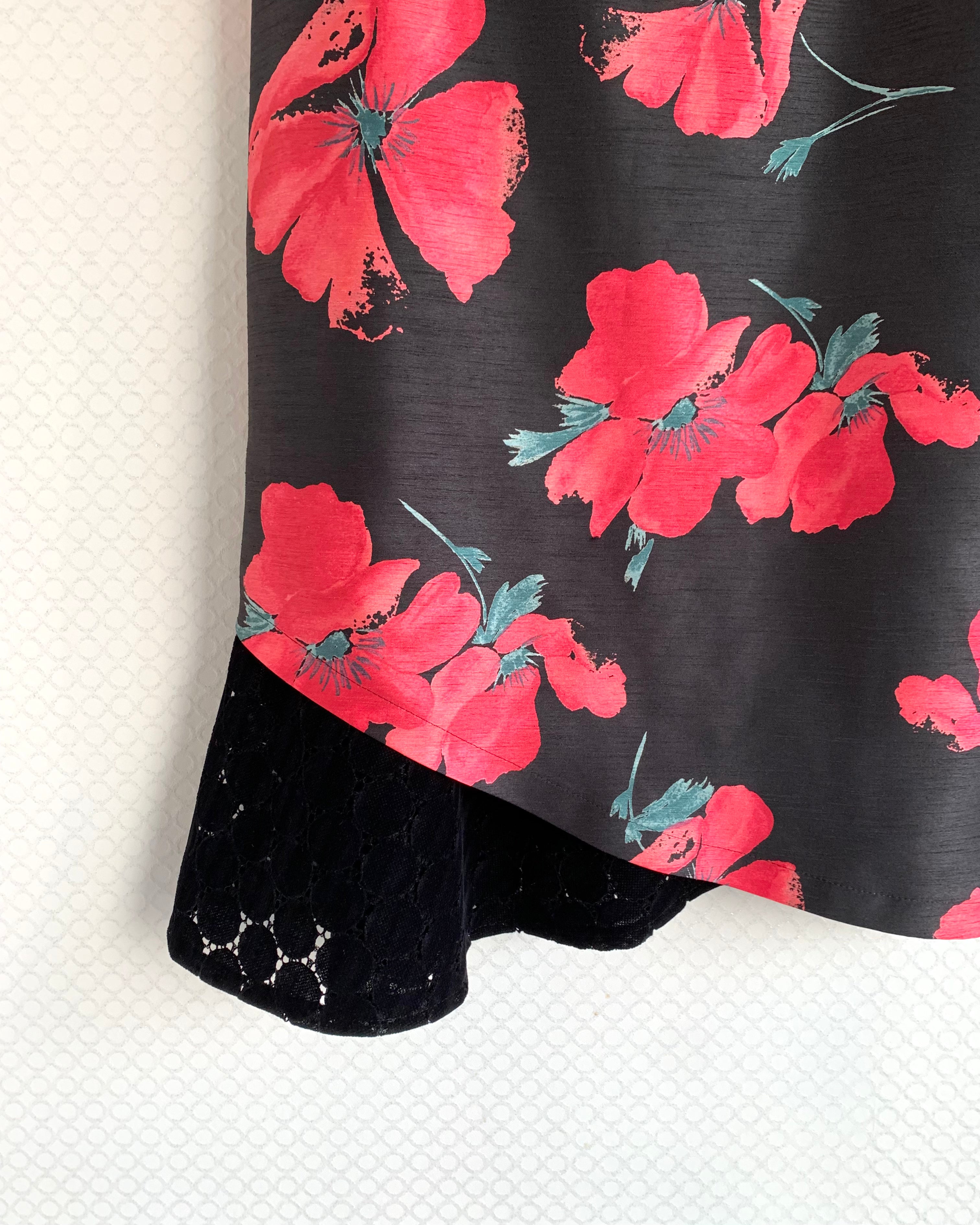 花柄タイトスカート